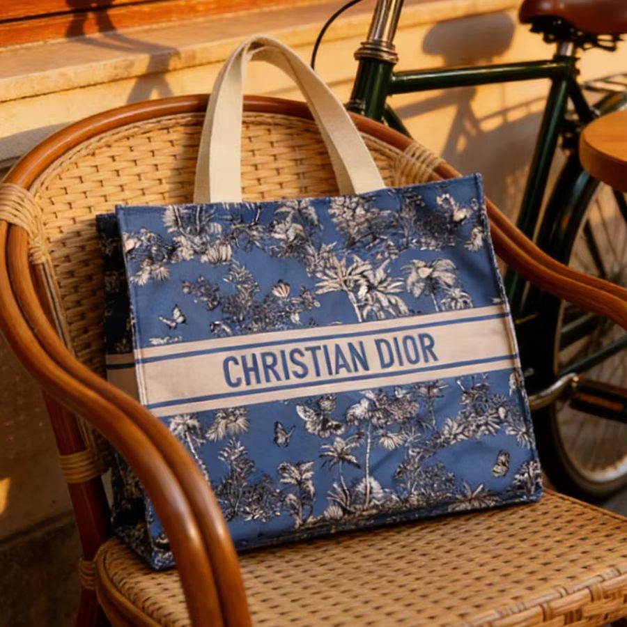 Dior’s bag Luxury Custom Blue  - Luxury Bags Dior review and price